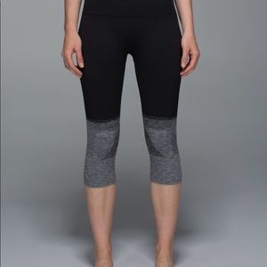 Lululemon seamlessly street crop black ombré